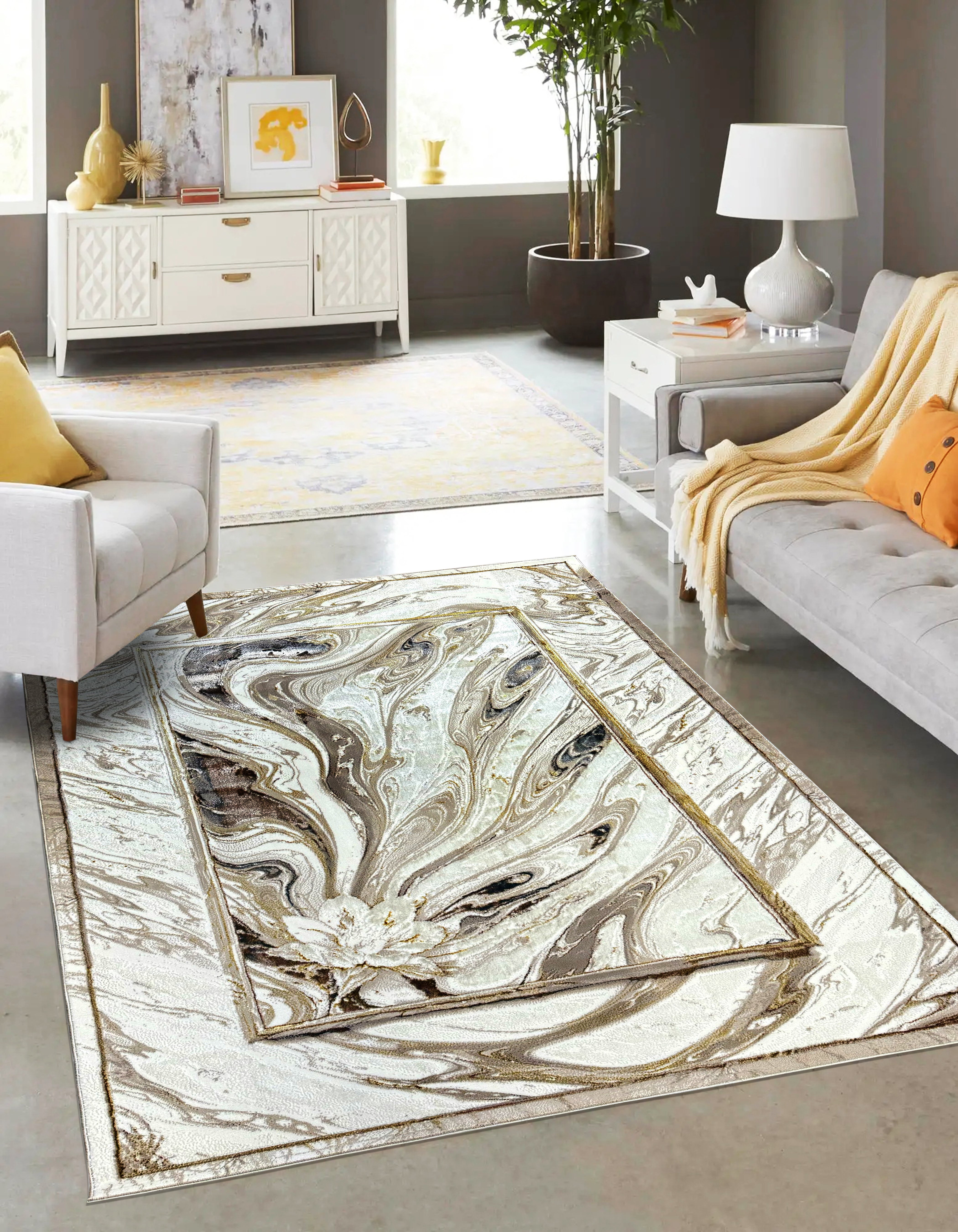 A Luxurious Rug of Shimmering Elegance